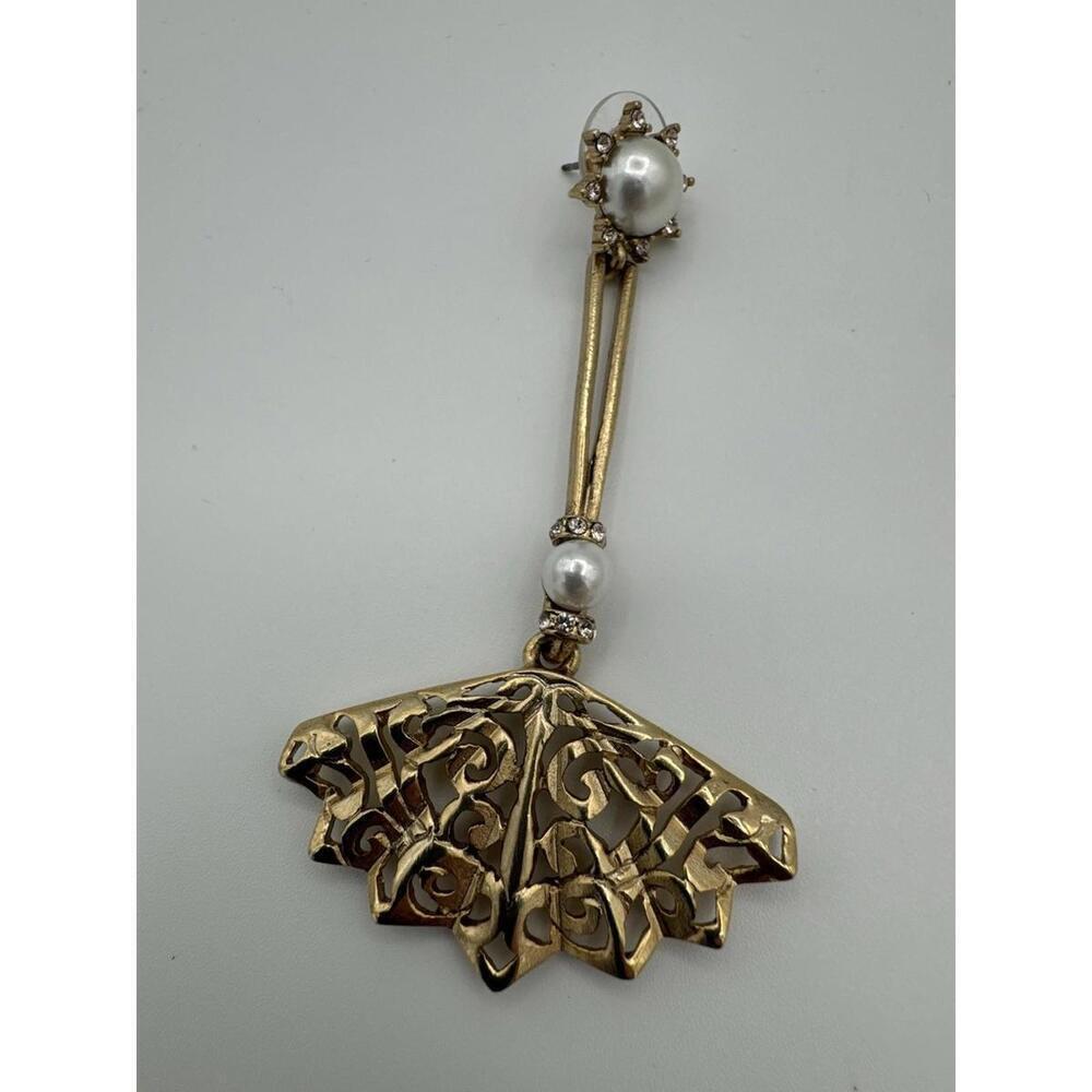 Oscar De La Renta Dangle Pearl Gold Tone Earrings - Picture 3 of 6